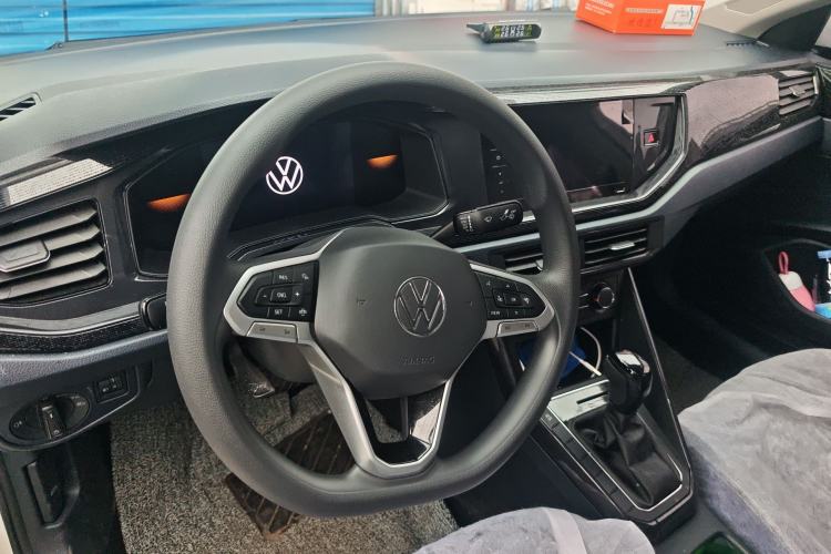 Used Volkswagen Lavida 2025 New Sharp 1.5L Outstanding New Edition Steering Wheel