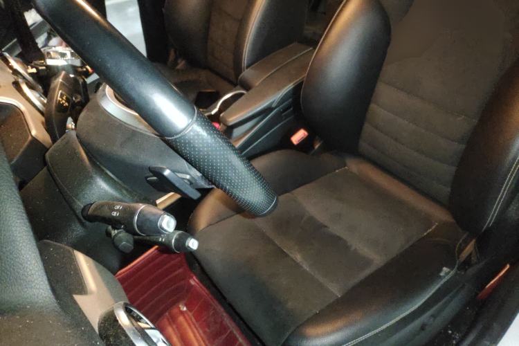 Used Mercedes-Benz GLK-Class 2015 GLK 260 4MATIC Dynamic Edition Ultimate Version
