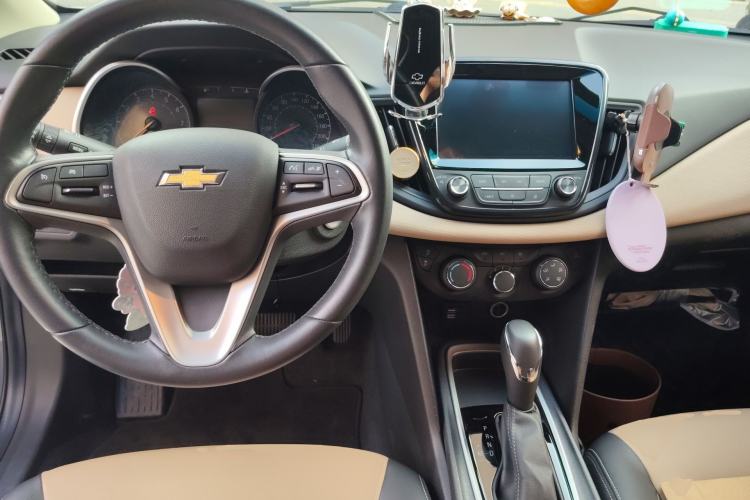 Used Chevrolet Monza 2020 320 Automatic Enjoyment Edition
