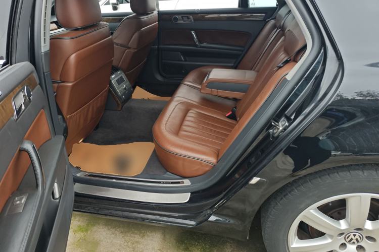 Used Volkswagen Phaeton 2012 3.0L Elite Custom Edition
