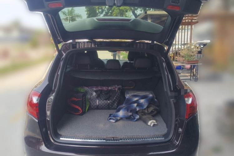 Used Porsche Cayenne 2014 Cayenne Platinum Edition 3.0T Trunk