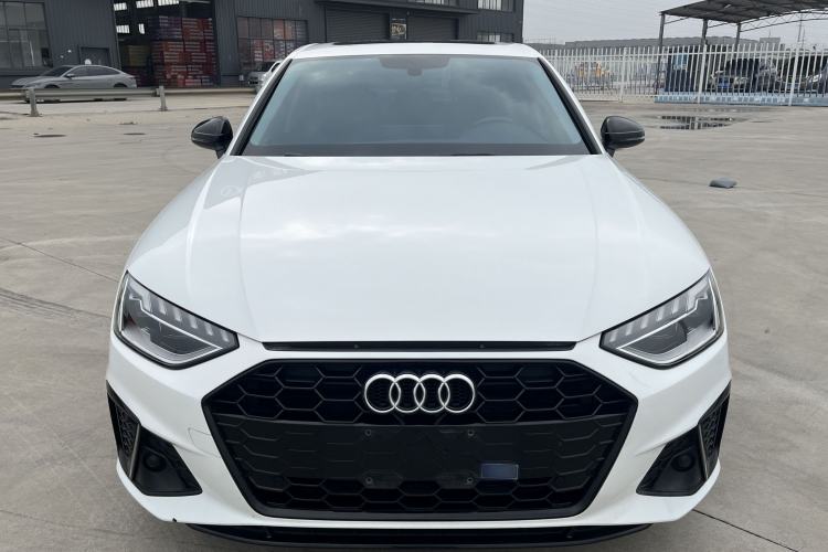 Used Audi A4L 2022 40 TFSI Luxury Dynamic Model