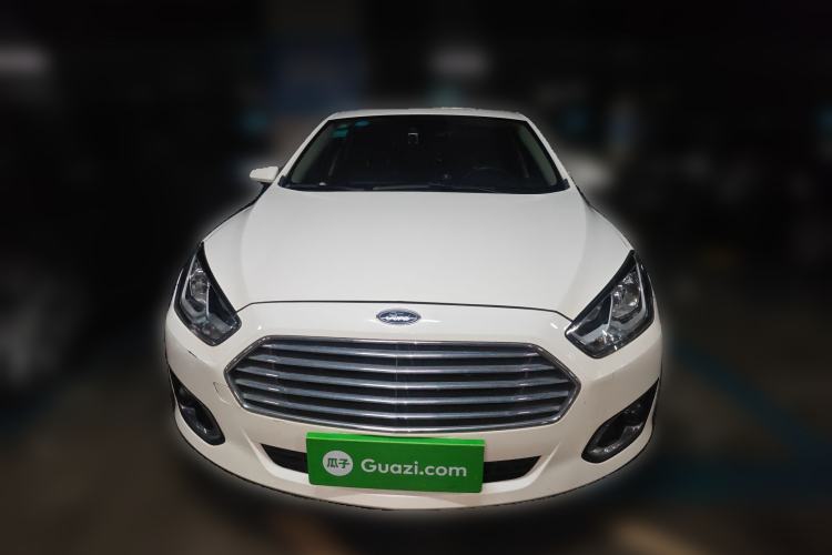 Used Ford Escort 2015 1.5L Automatic Fashion Model