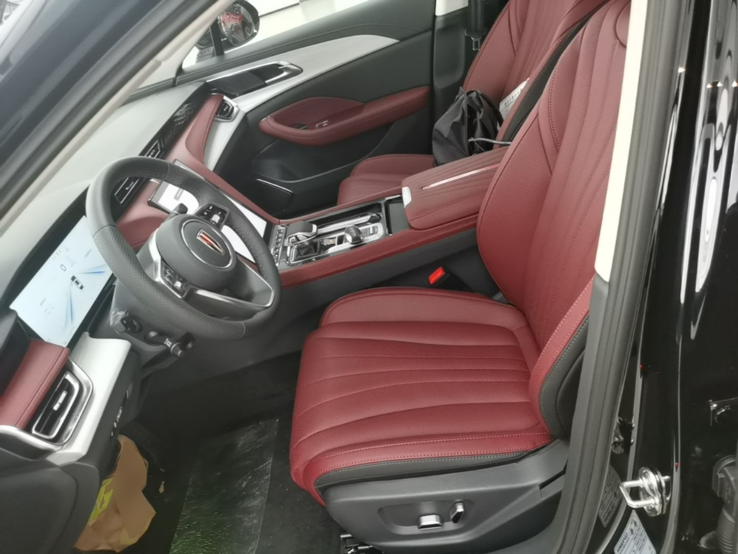 Hongqi H5 PHEV 2025 130 Super Hybrid Version — снимка 17