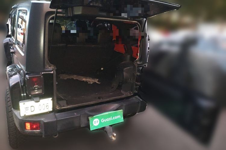 Used Jeep Wrangler 2012 3.6L Sahara Four-Door Edition