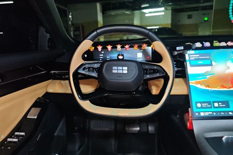 Used Geely Galaxy L6 2024 125km PLUS Dragon Edition
