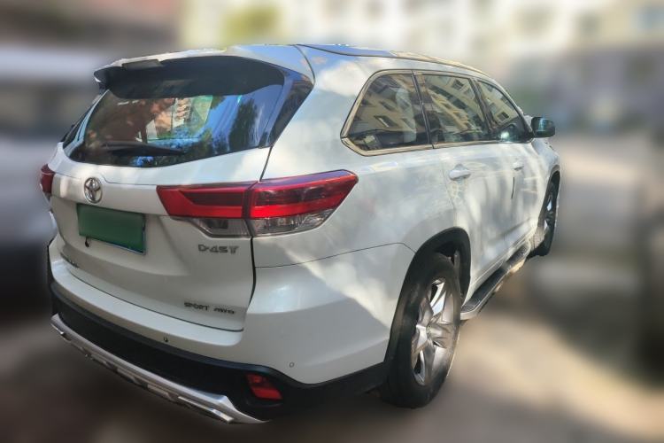 Used Toyota Highlander 2018 2.0T Four-Wheel Drive Luxury Version 7 Seats China VI Standard
