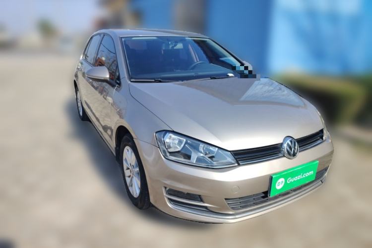 Used Volkswagen Golf 2016 1.6L Manual Fashion Edition