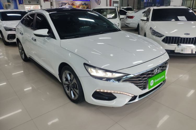 Used Hyundai Lafesta 2019 280TGDi Smart Speed Version China VI Standard Front Right 45 Deg
