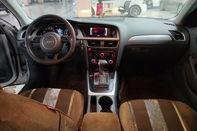 Used Audi A4L 2013 35 TFSI Automatic Standard Model
