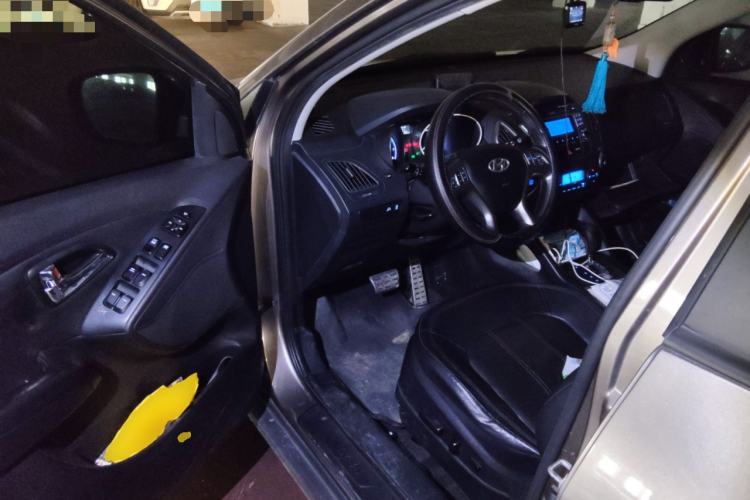 Used Hyundai ix35 2010 2.4L Automatic 2WD Prestige GLS Trim
