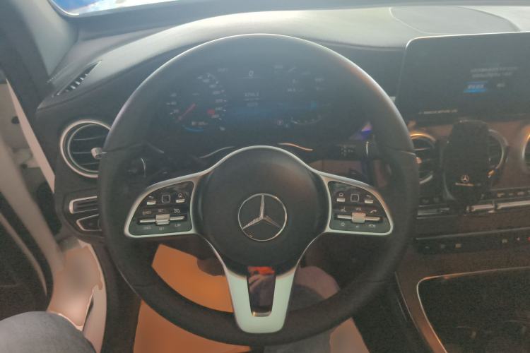 Used Mercedes-Benz GLC 2022 Facelift GLC 260 L 4MATIC Luxury Edition