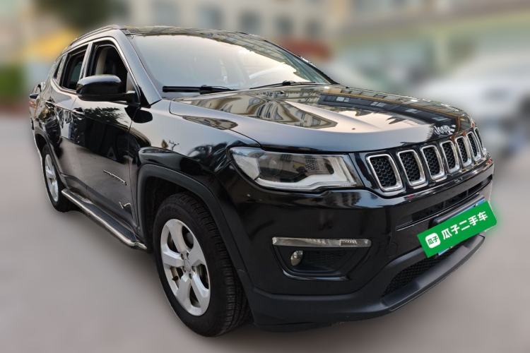 Used Jeep Compass 2017 200T Automatic Family Edition
