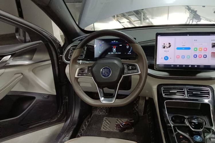 Used BYD Qin PLUS 2024 HONOR Edition DM-i 120KM Beyond Model