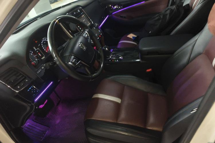 Used Toyota Crown 2017 2.0T Sport Edition
