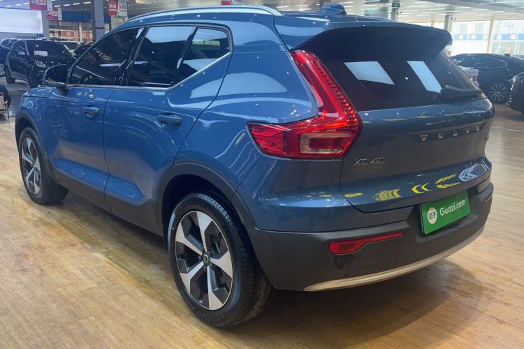 Used Volvo XC40 2023 B4 4x4 Smart Luxury Edition
