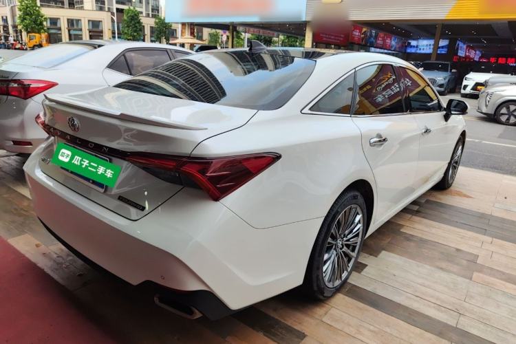 Used Toyota Avalon 2019 2.5L Touring Premium Version China VI Standard Rear Right 45 Deg