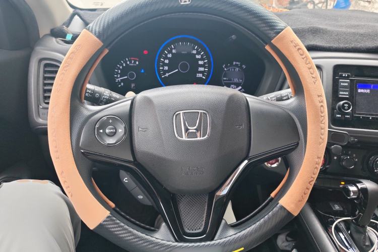 Used Honda Vezel 2017 1.8L CVT Front-Wheel Drive Pioneer Edition
