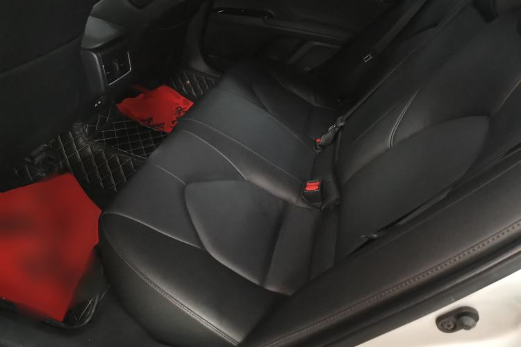 Used Toyota Camry 2021 2.0G Luxury Edition