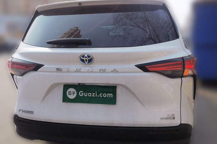 Used Toyota SIENNA 2021 2.5L Hybrid Comfort Edition