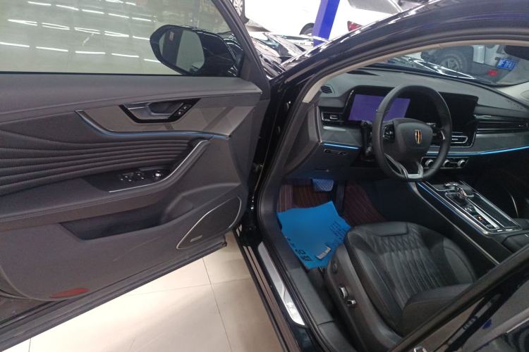 Used Hongqi HS5 2023 2.0T Qixiang Pro Edition
