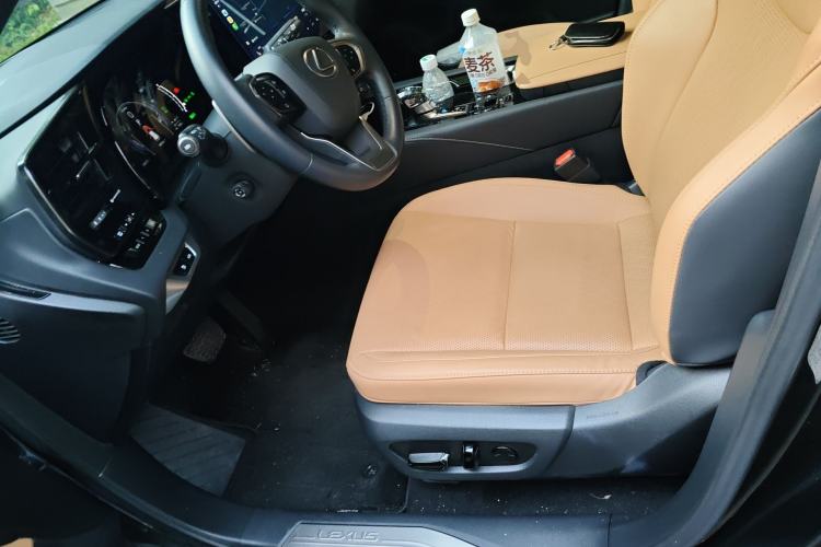 Used Lexus RX New Energy 2023 450h+ Four-Wheel Drive Enjoyment Edition
