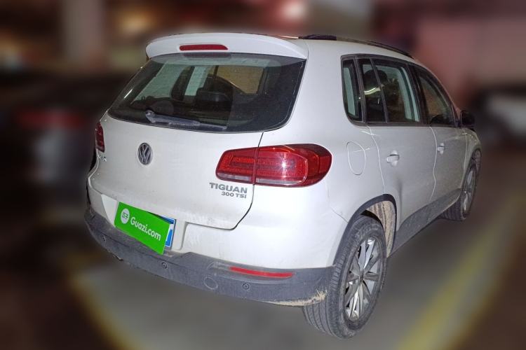 Used Volkswagen Tiguan L 2017 300TSI Automatic Two-Wheel Drive Silk Road Luxury Edition
