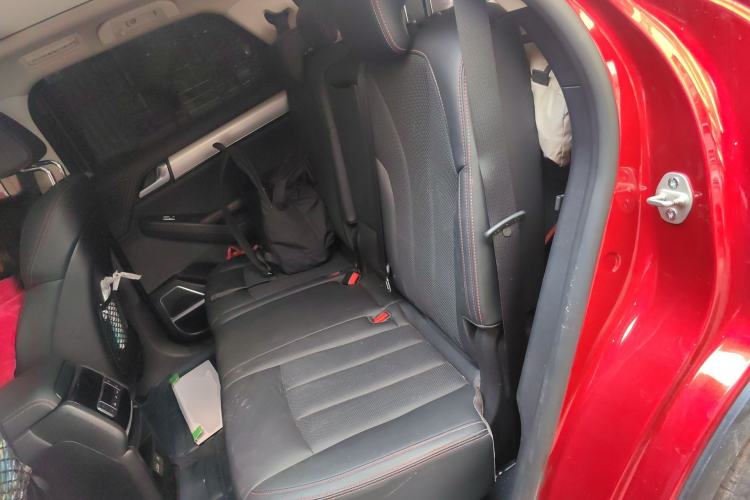 Used BYD Tang New Energy 2018 DM 2.0T All-Wheel Drive Smart Connectivity Luxury Model 7 Seats China V Emission Standard Left Rear Seat