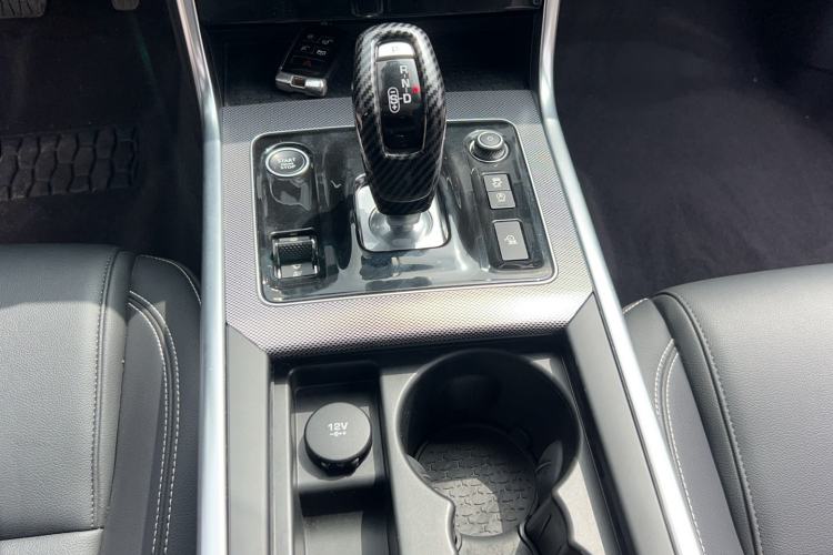 Used Jaguar XEL 2020 2.0T 200PS R-DYNAMIC Youth Sports Edition Gear Lever