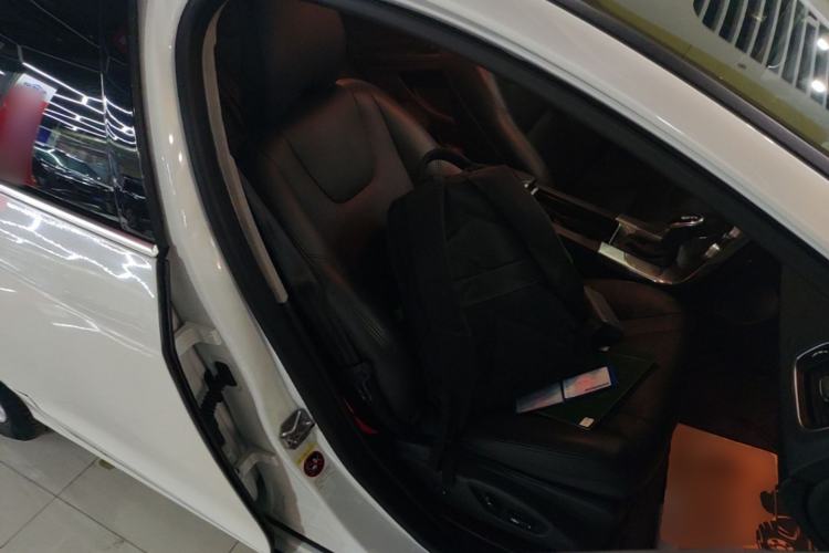 Used Volvo S60 2017 S60L T3 Smart Upgrade Edition
