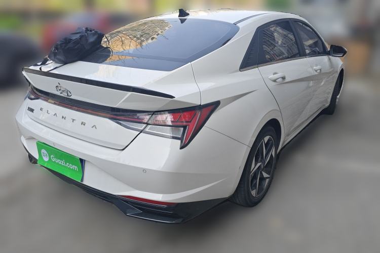 Used Hyundai Elantra 2021 1.5L CVT LUX Prestige Edition
