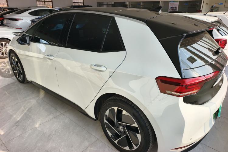 Used Volkswagen ID.3 2025 Smart Version Pure & Intelligent Enjoyment Edition
