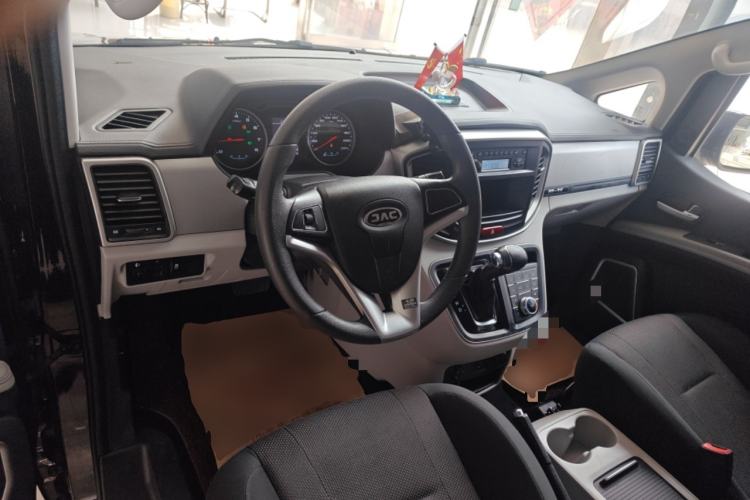 Used JAC Refine M4 2022 2.0 TGDI Automatic Business Edition
