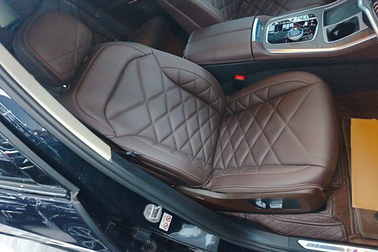 Used BMW X5 2023 xDrive 30Li Luxury M Sport Night Edition Package