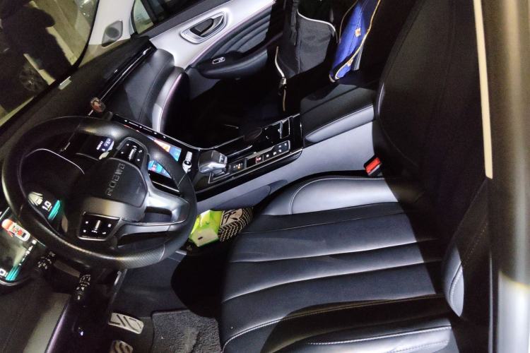 Used Roewe RX5 MAX 2021 Supreme Series 400TGI Automatic Smart Cabin Prestige Edition
