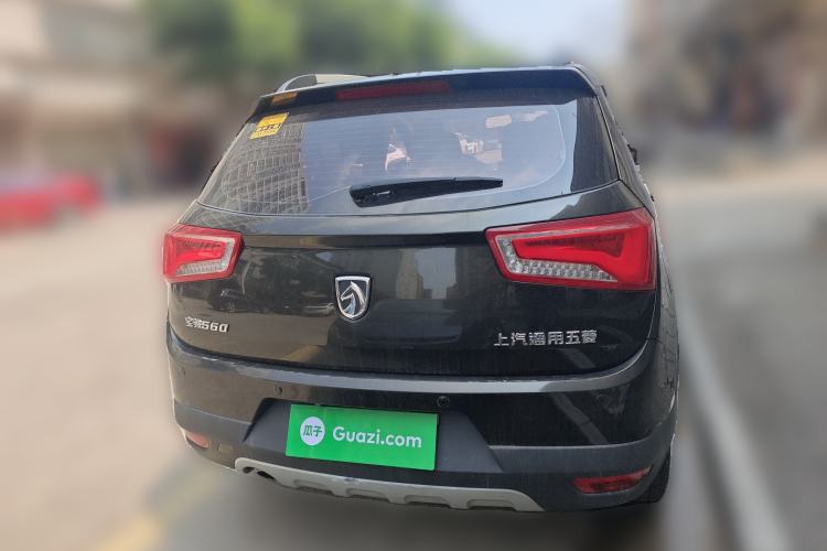 Used Baojun 560 2015 1.8L manual Comfort trim level

