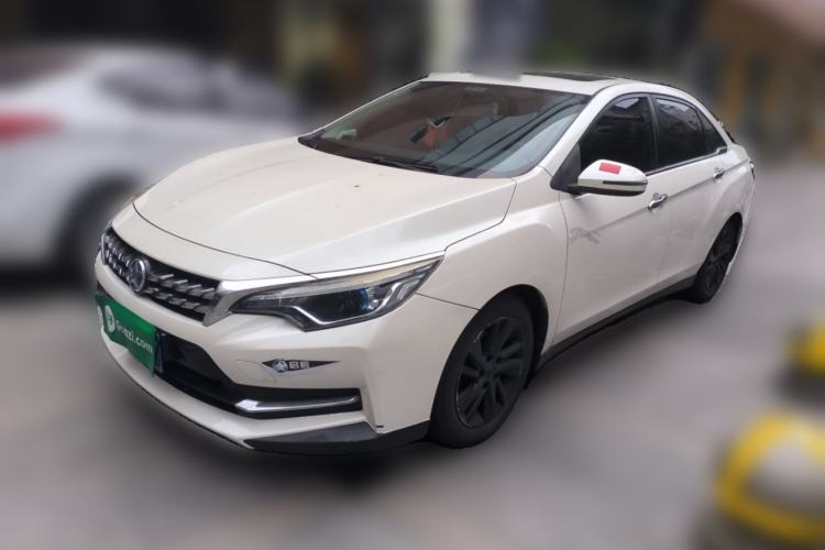 Used Venucia D60 2018 1.6L CVT Smart Connect Elite Edition