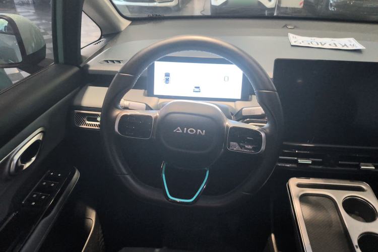 Used AION Y 2023 Younger Star Edition
