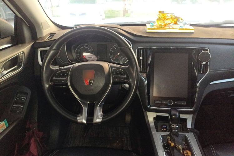 Used Roewe RX5 2019 20T Two-Wheel Drive Automatic 4G Connected Platinum Edition
