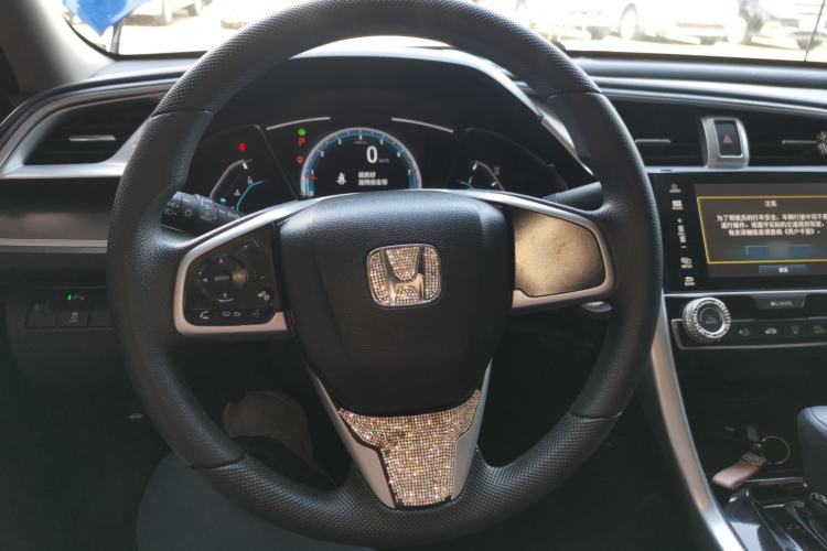 Used Honda Civic 2016 220TURBO CVT Luxury Edition
