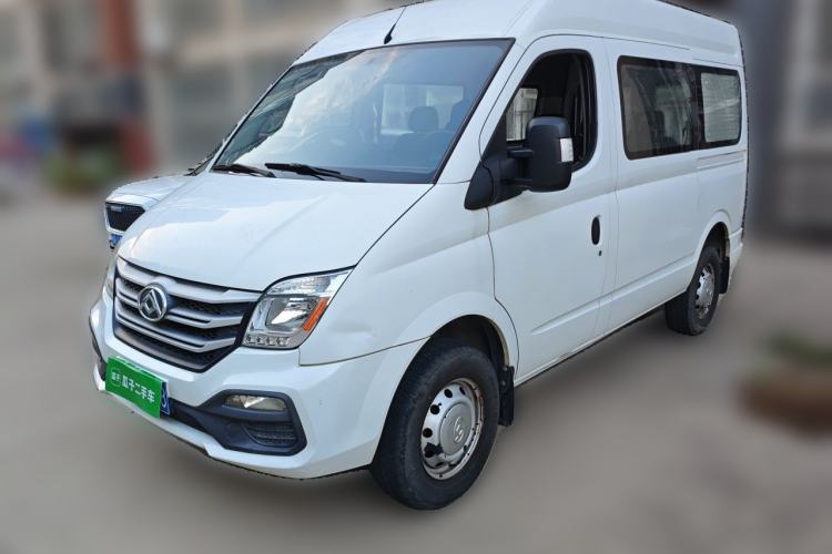 Used SAIC MAXUS Xintu V80 2018 2.5T 6-Speed Manual Aoyuntong Short Wheelbase Mid-Height 5-6 Seater