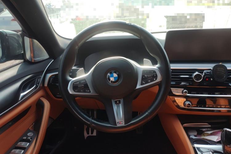 Used BMW 5 Series 2021 530i M Sport Package Steering Wheel