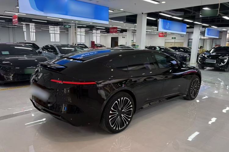 Used Avatr 12 2026 Ultra Pure-Electric All-Wheel-Drive Version Exterior 4