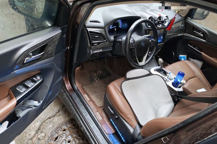 Used BYD S7 2016 2.0T Automatic Prestige Plus Driver Seat