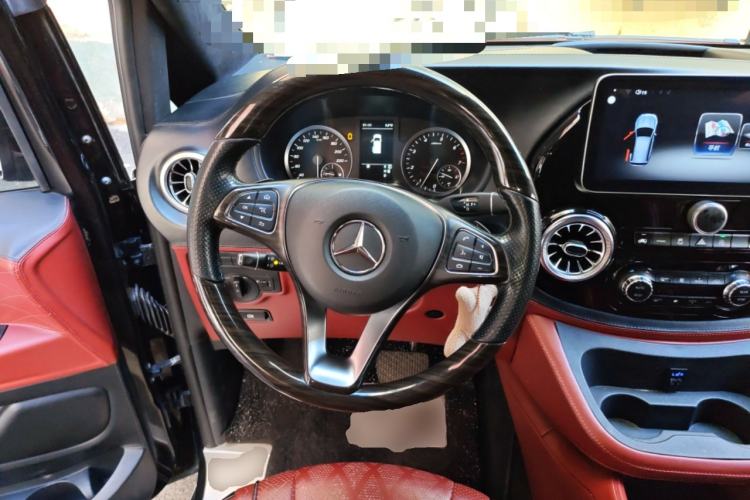 Used Mercedes-Benz Vito 2020 2.0T Business Version 7 Seats Steering Wheel