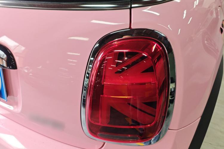 Used MINI 2022 1.5T COOPER Classic Edition
