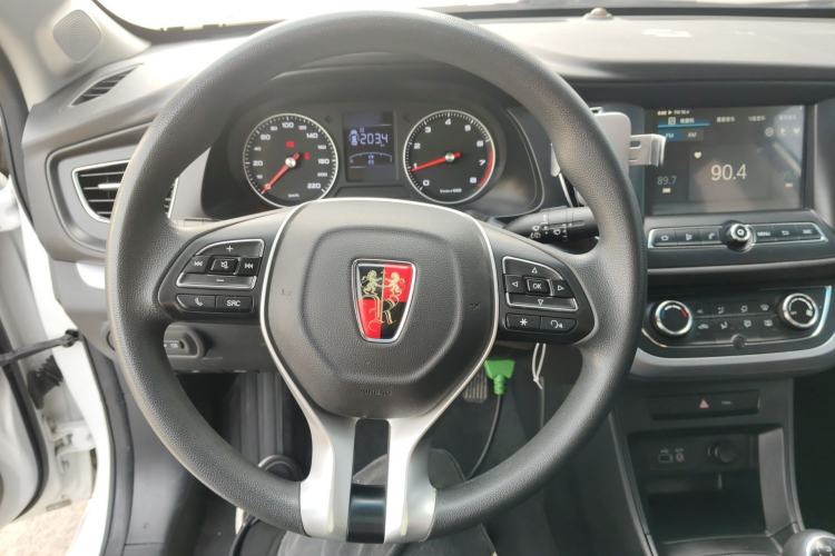 Used Roewe 360 2018 PLUS 1.5L Manual Luxury Edition
