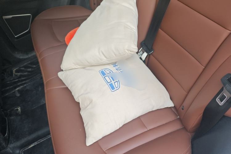 Used Geely Auto Emgrand X7 Sport 2021 1.8TD DCT Two-Wheel Drive Asian Games Edition