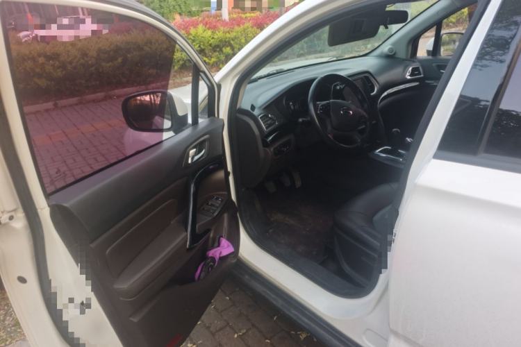 Used GAC Trumpchi GS4 2017 200T Manual Two-Wheel Drive Elite Edition Driver Seat