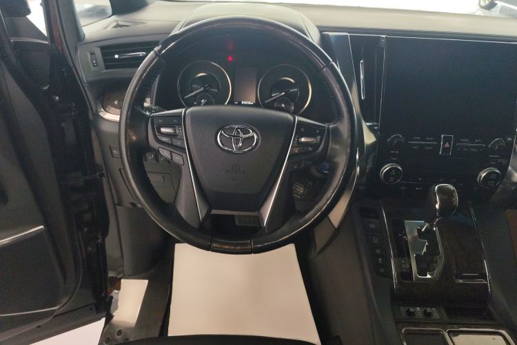 Used Toyota Vellfire 2021 Crown Dual-Engine 2.5L HV Prestige Edition
